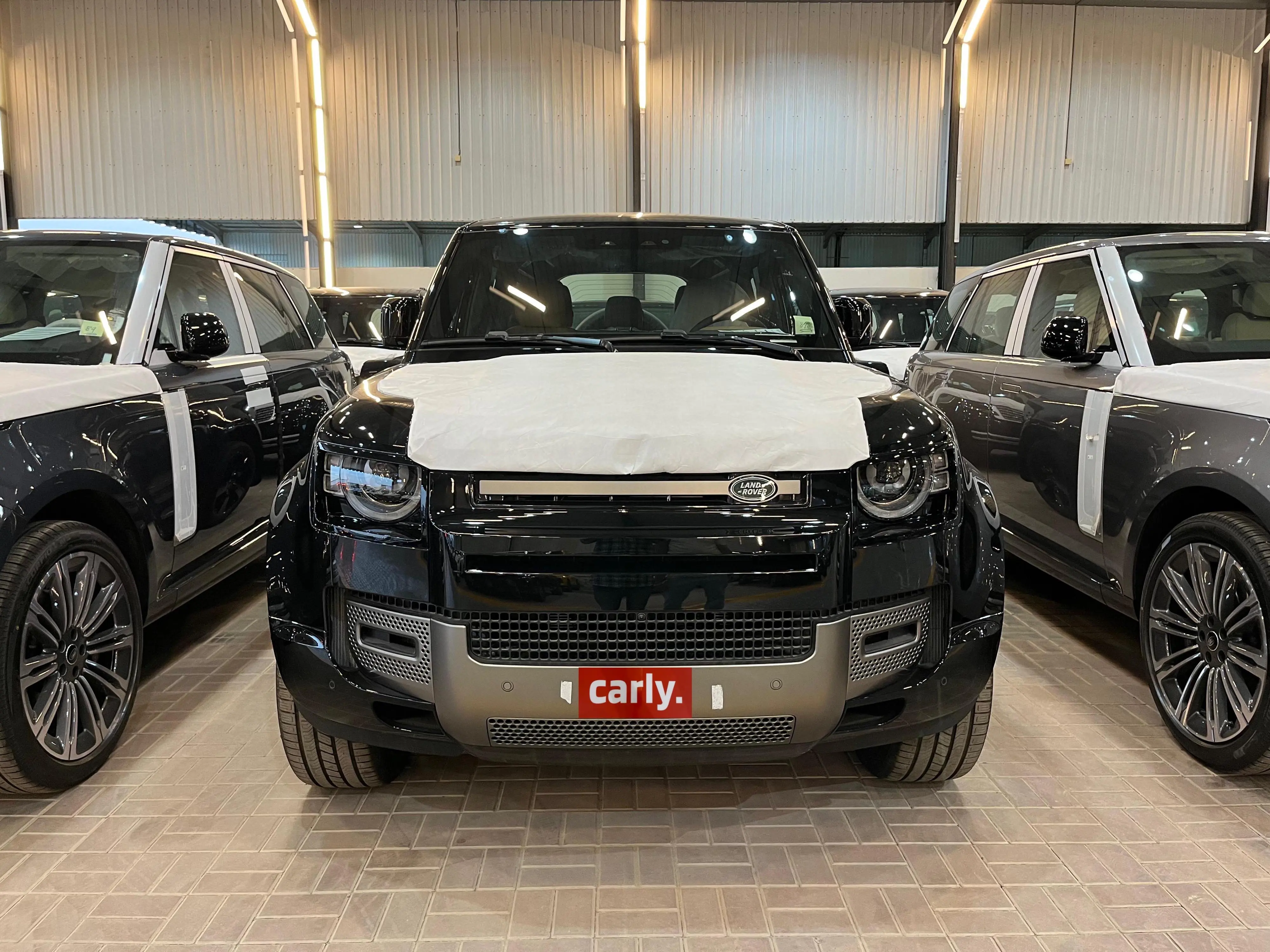 Range Rover Defender 110 HSE X-Dynamic 2025
