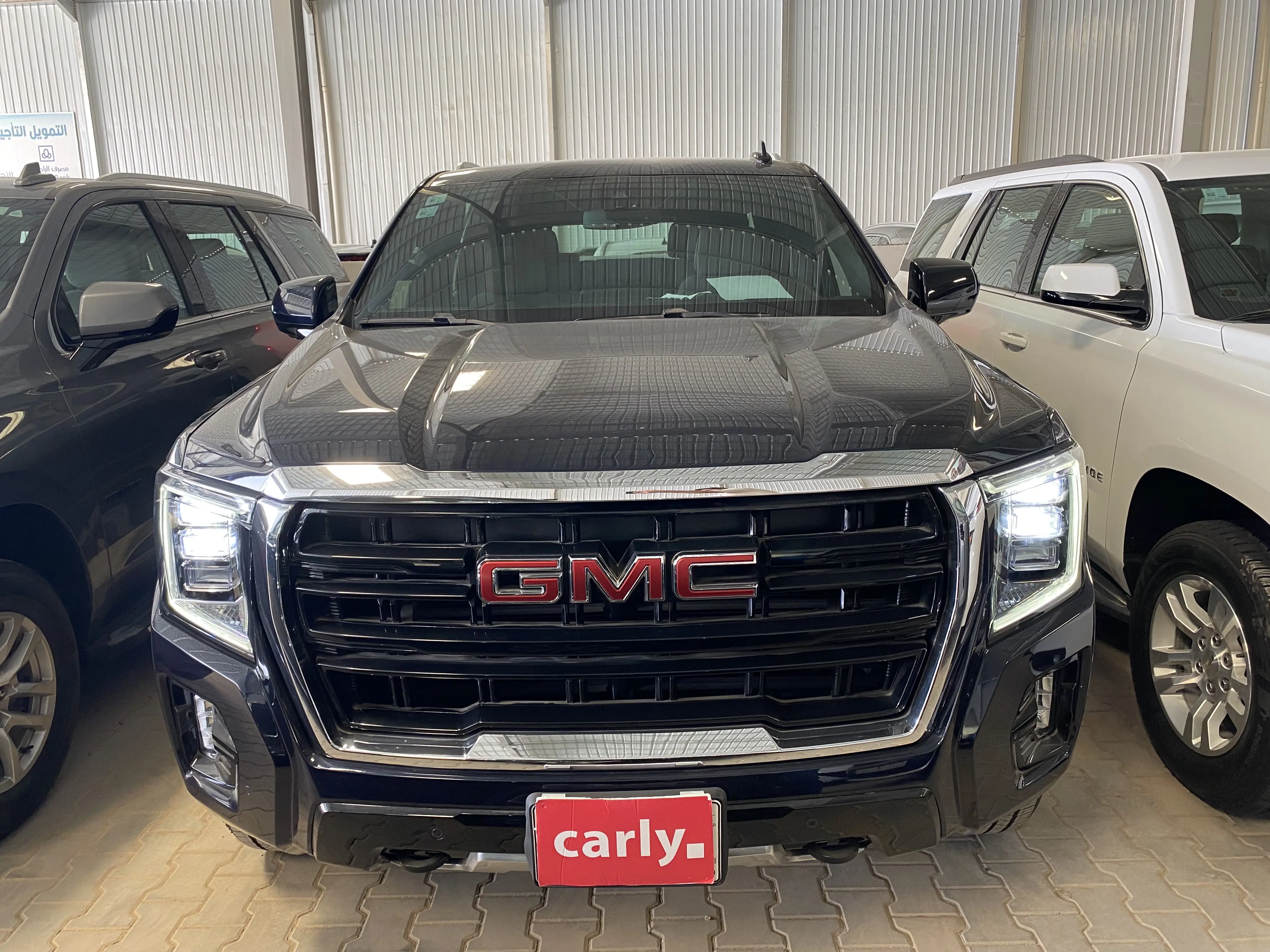 GMC Yukon SLE  2021
