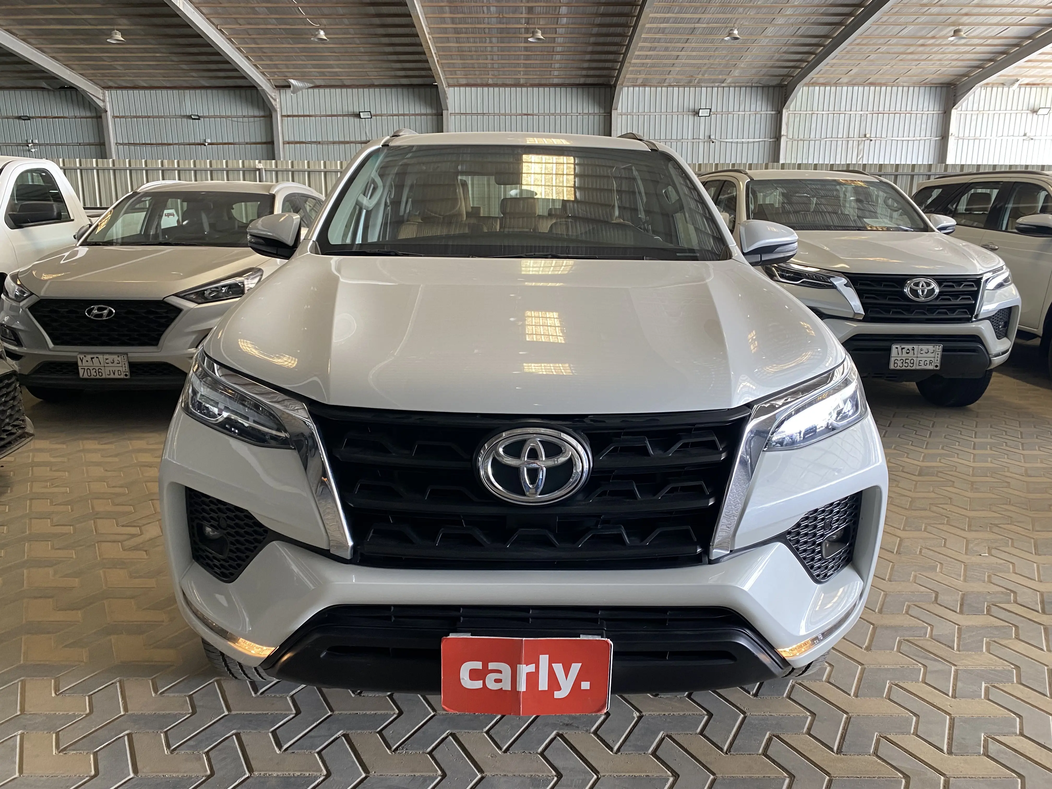 Toyota Fortuner VX1  2024