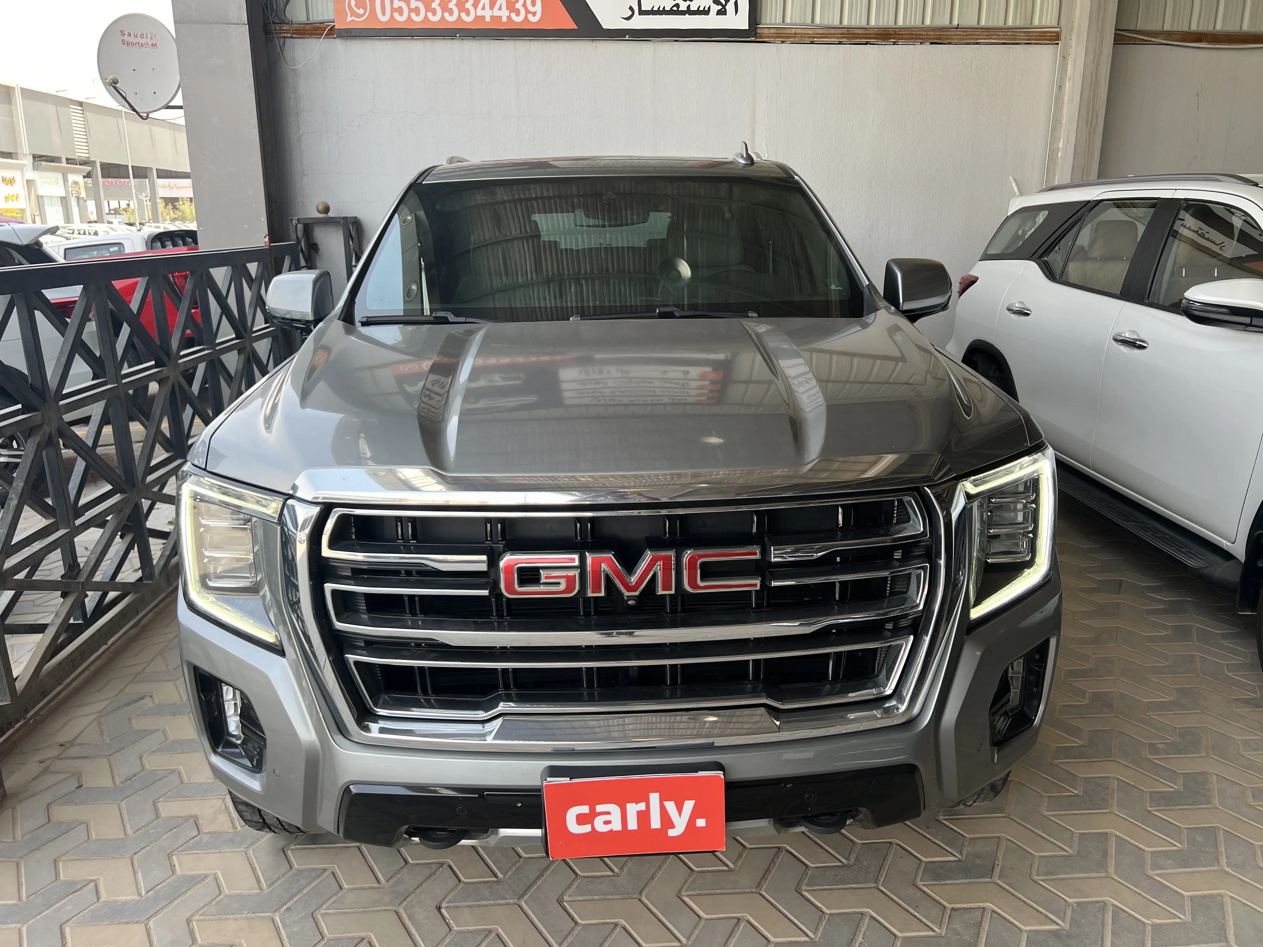GMC YUKON SLT 2023