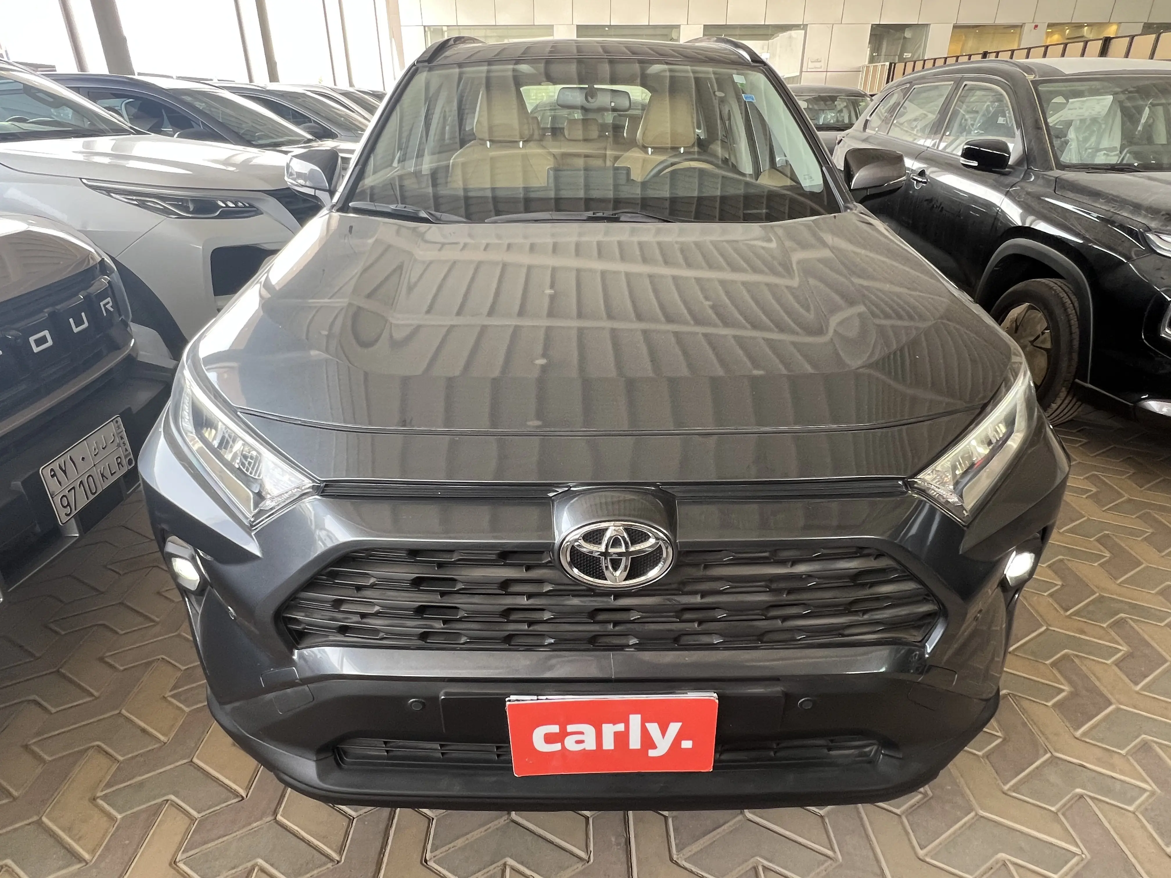 Toyota RAV4 XLE 2025
