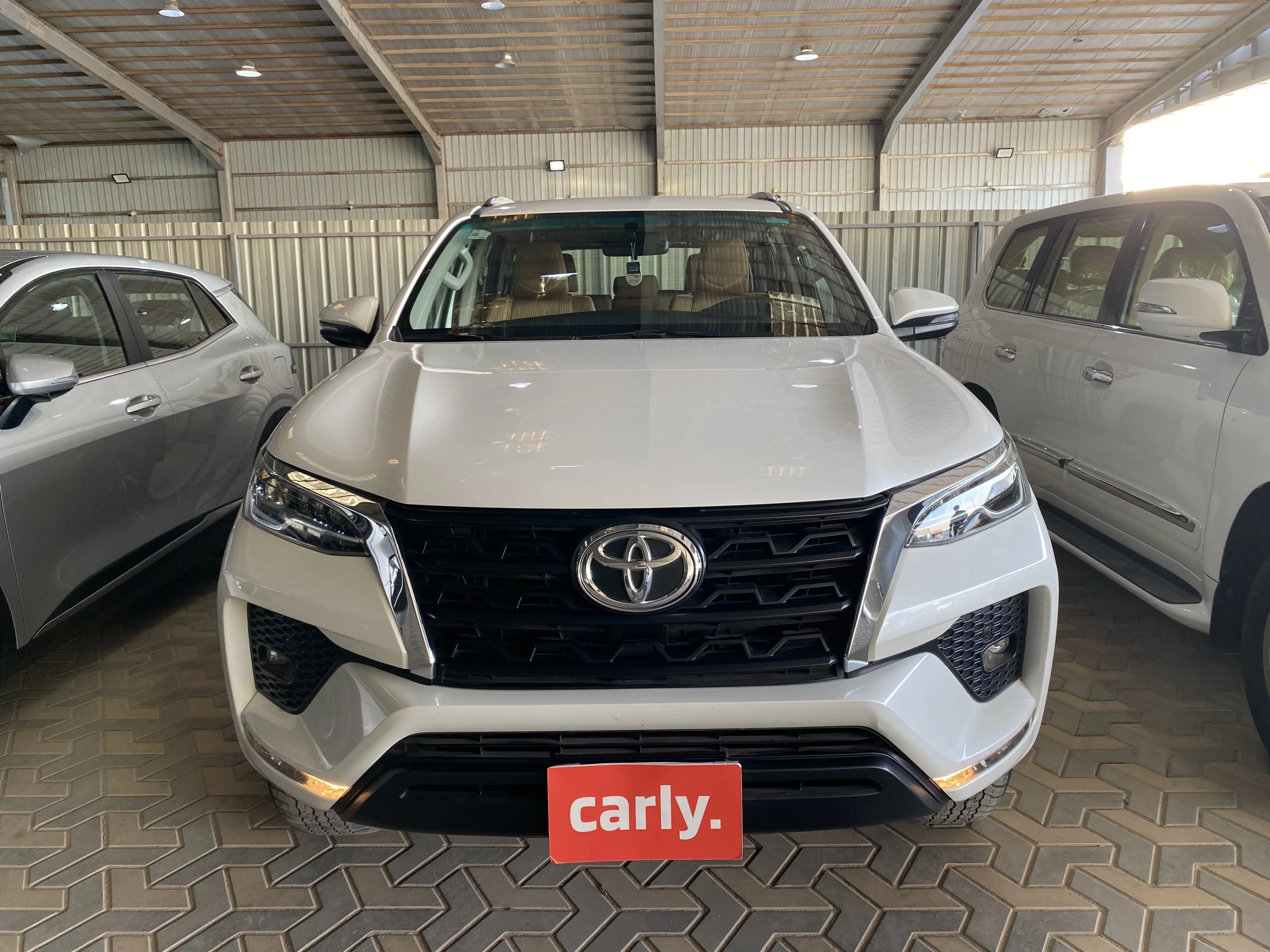 Toyota Fortuner VX1 2023