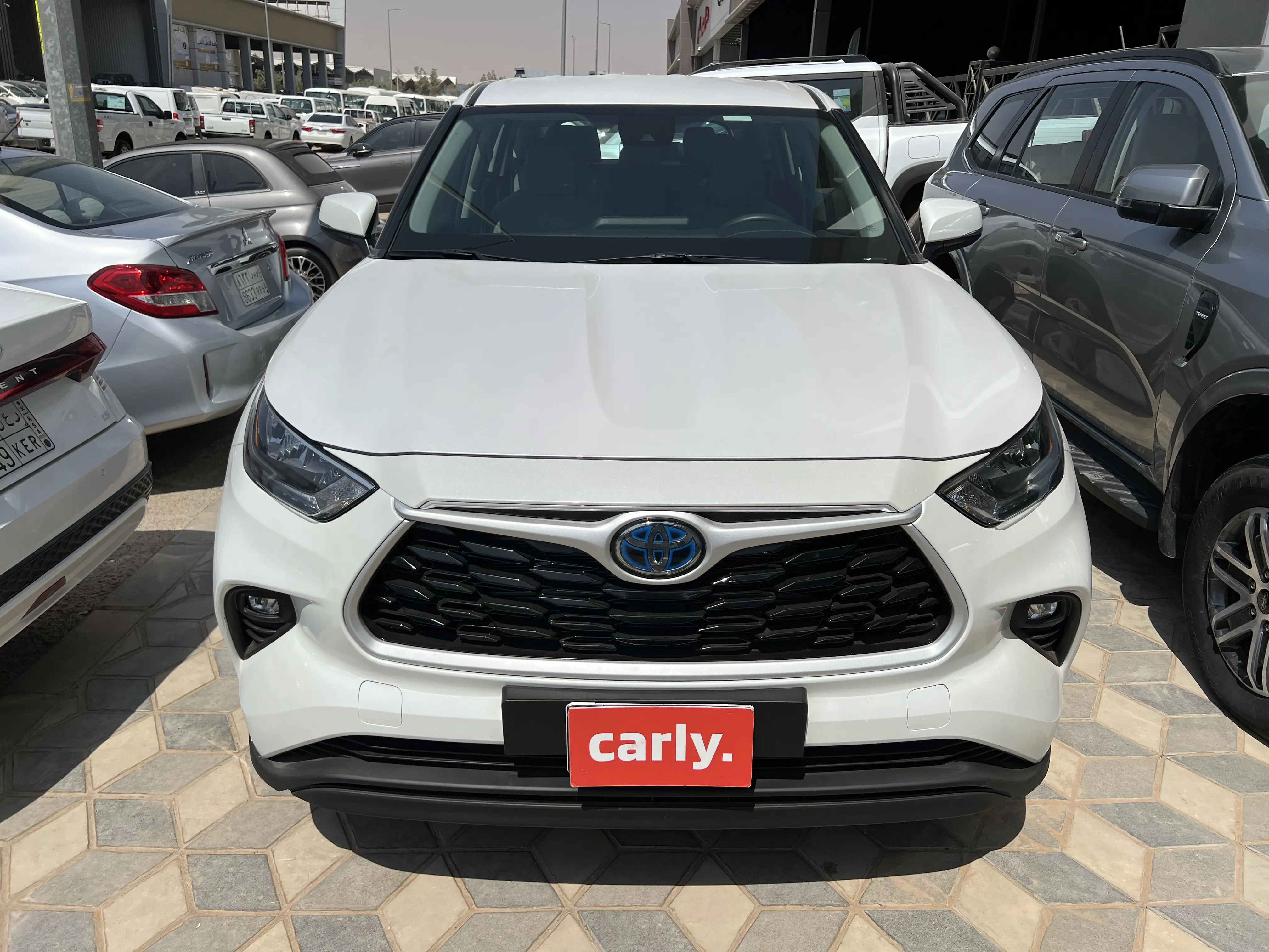 Toyota HighLander LE HEV 2024